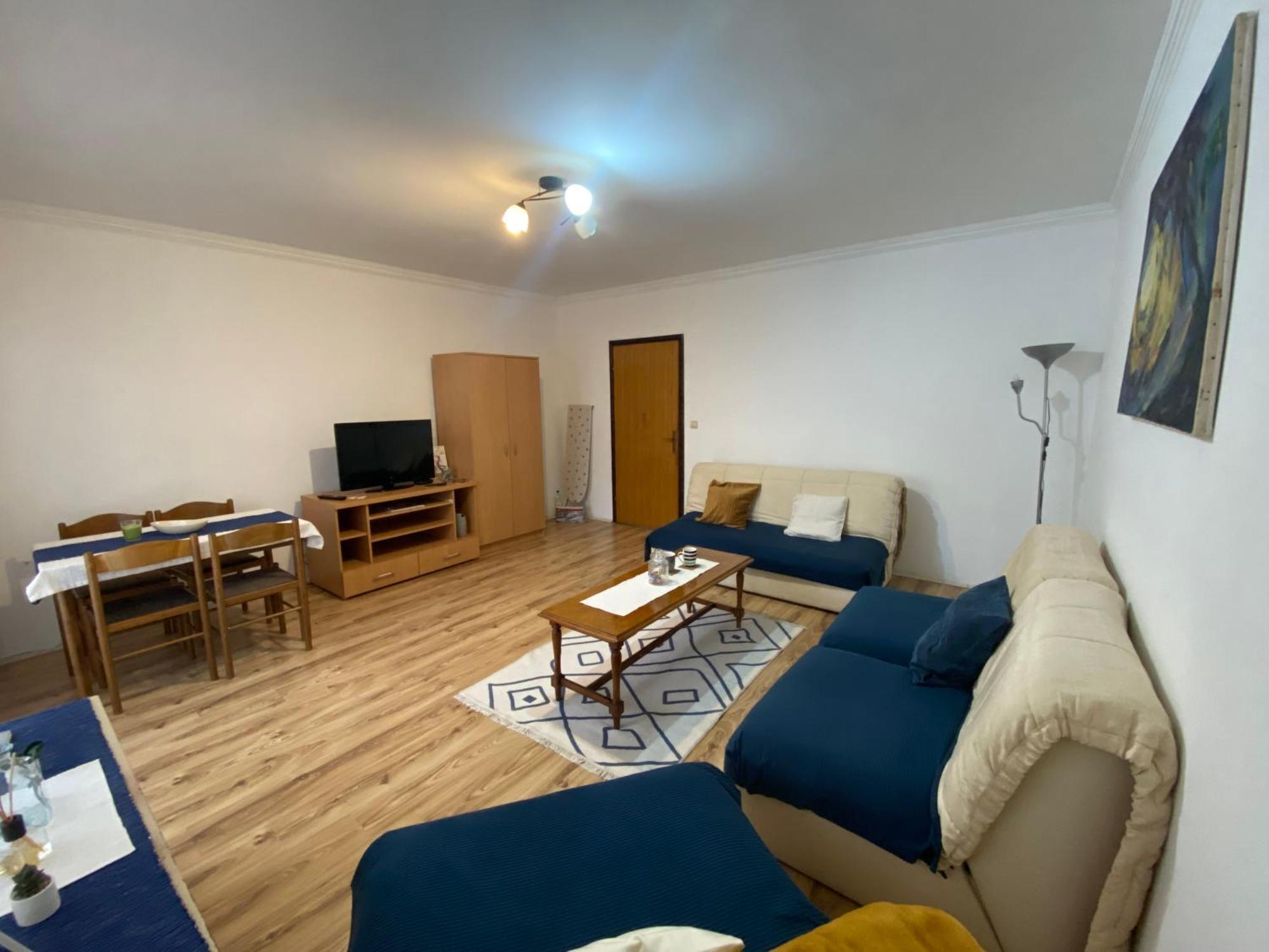 Apartmani Dora Leskovac เลสโควัซ ภายนอก รูปภาพ